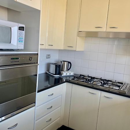 Castle Serviced Apartments Сідней Екстер'єр фото