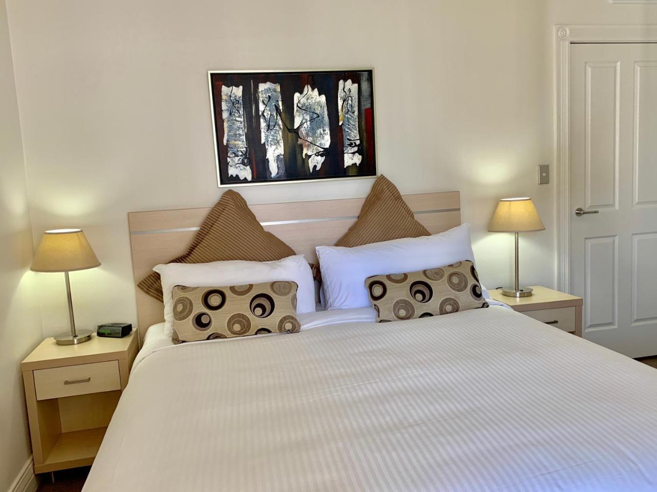 Castle Serviced Apartments Сідней Екстер'єр фото