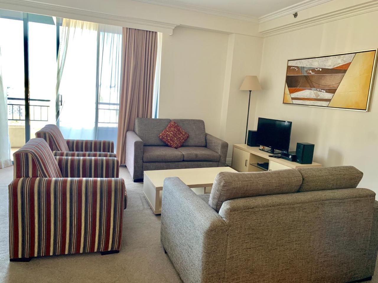 Castle Serviced Apartments Сідней Екстер'єр фото