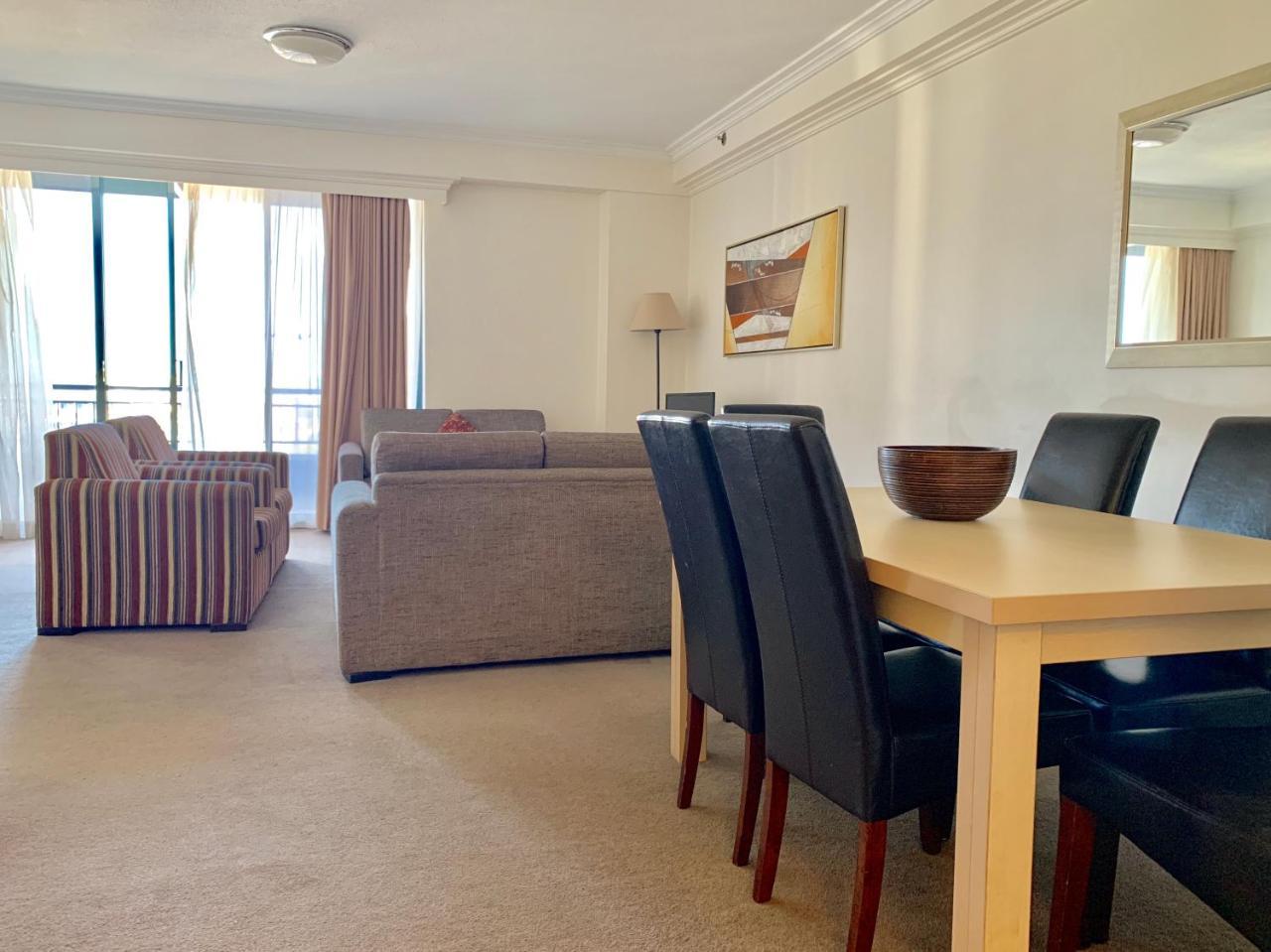 Castle Serviced Apartments Сідней Екстер'єр фото